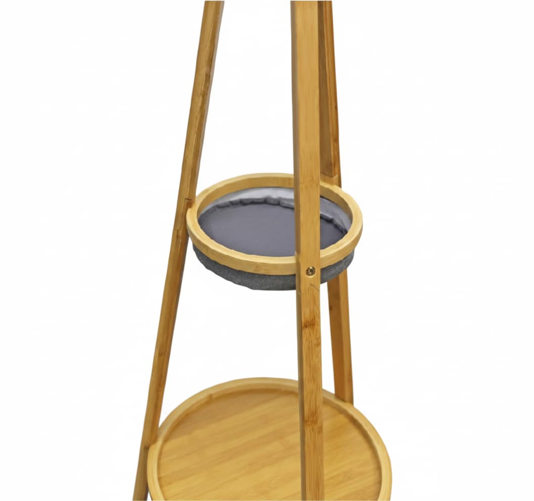 Perchero de madera multifuncional con repisas y ganchos para organización del hogar